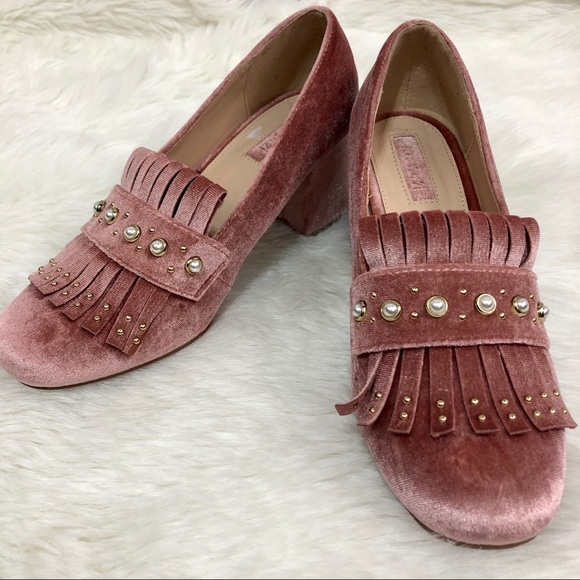 Pink velvet shoes - Picture 2 of 7